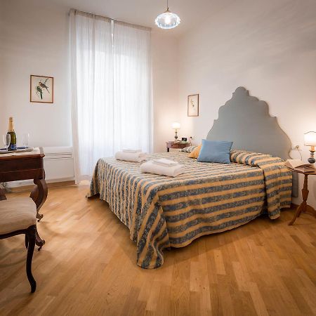 Santa Felicita Apartments Florence Exterior photo