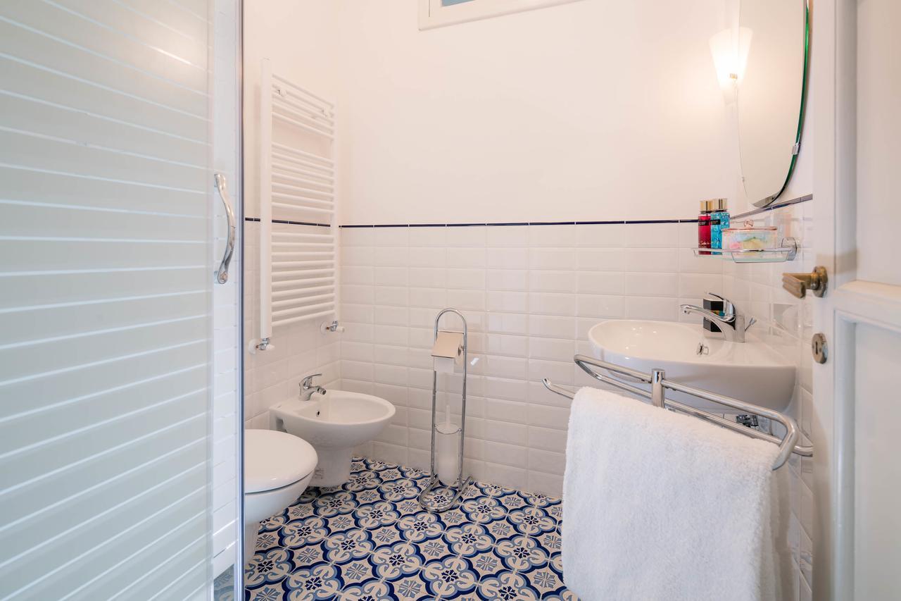 Santa Felicita Apartments Florence Exterior photo